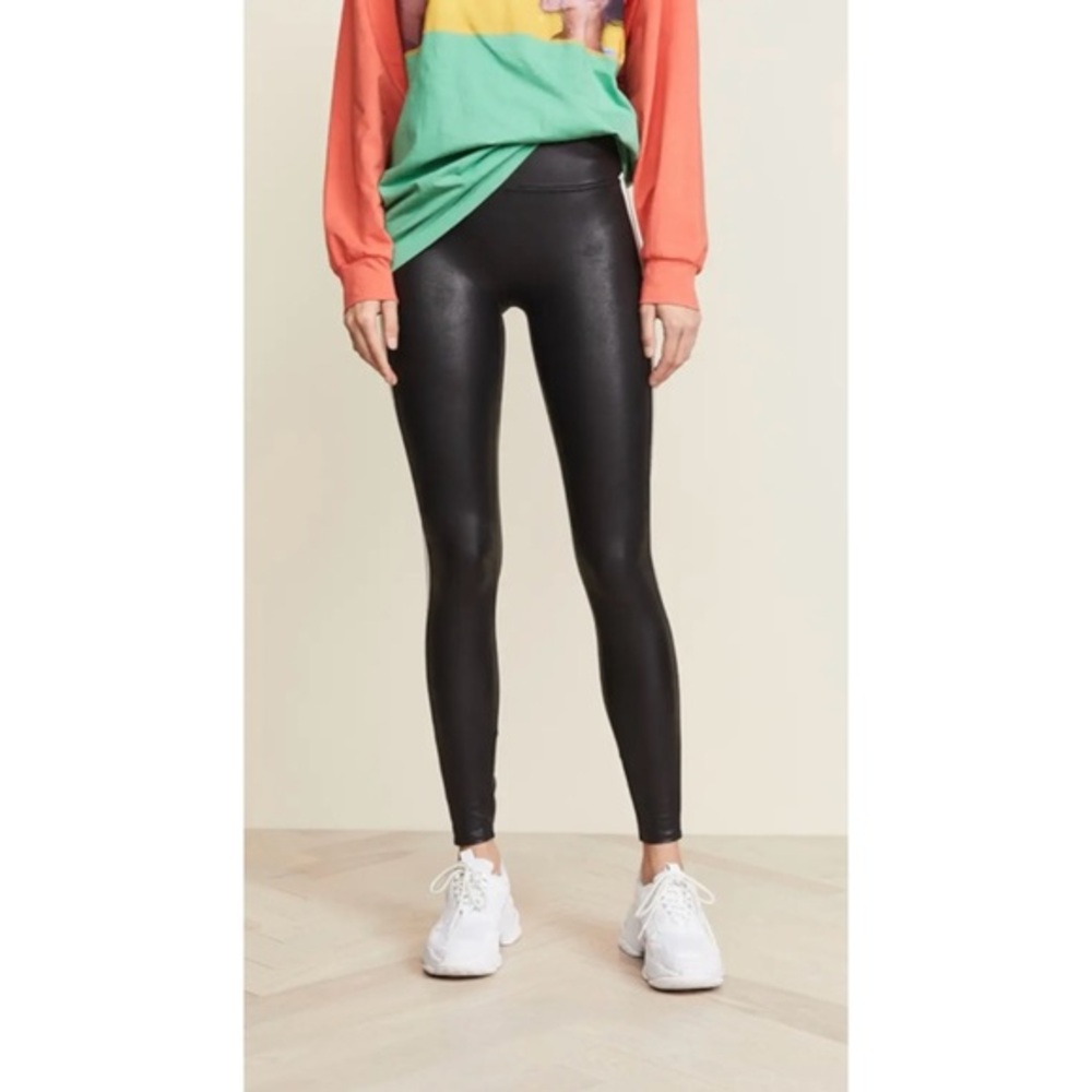 Spanx Faux Leather Stripe Leggings M